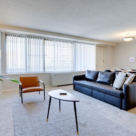 ארלינגטון Beautiful 2Br Apartment At Crystal City With Gym מראה חיצוני תמונה