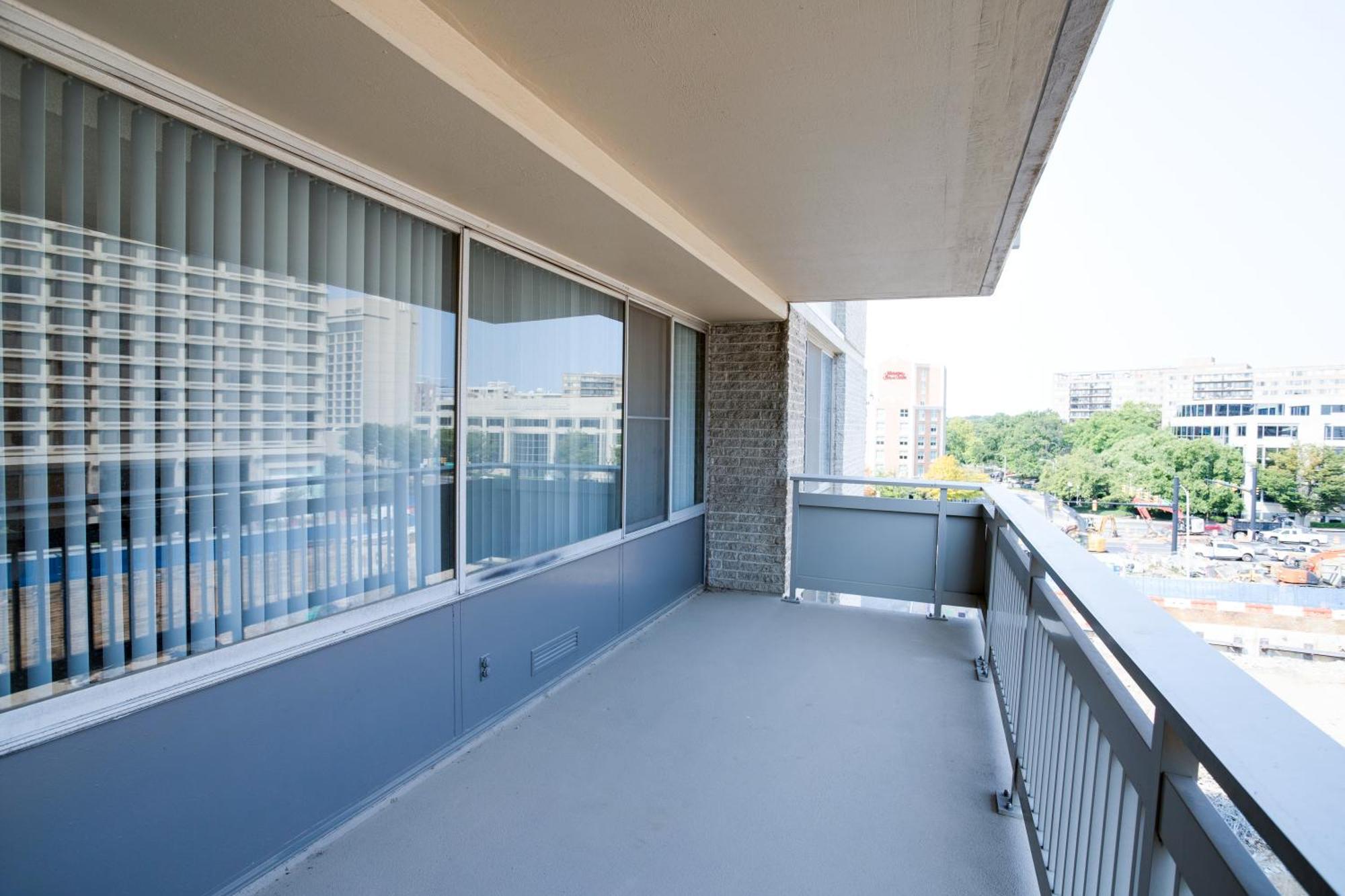 ארלינגטון Beautiful 2Br Apartment At Crystal City With Gym מראה חיצוני תמונה