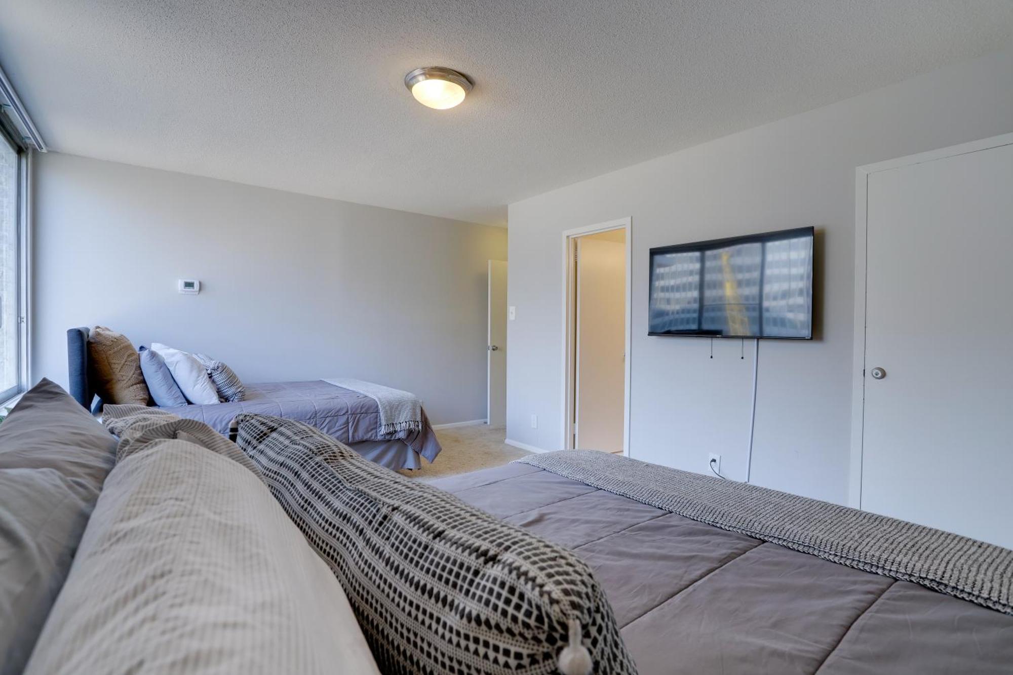 ארלינגטון Beautiful 2Br Apartment At Crystal City With Gym מראה חיצוני תמונה
